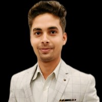Vishnu Tiwari 💻 React Developer (Immediate Joiner)