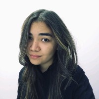 Камила Убай
