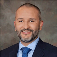 Ramon Baez , Mece, Pe