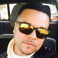 Robert Flores