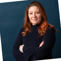 Nora Carnevale Lois