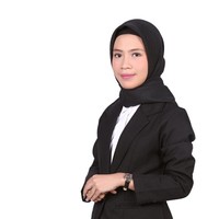iva Akhadiana