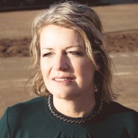 Digna Van Den Broek-Laeven