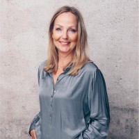 Carmen Reinhardt, M.B.A. (USA)