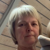 Lisbeth Holst