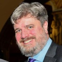 Damian Holmes