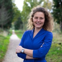 Yvonne Hof