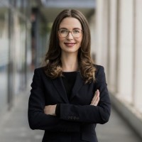 Dr. Madeleine J. Fürst