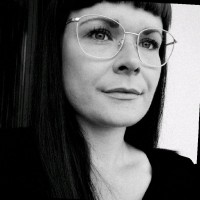 Vivien B.