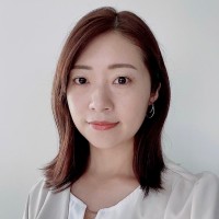 Risa Yanayanamoto