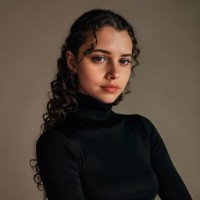 Marcella Almeida