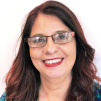 Helena Lopes