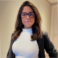 Erica Marques Oliveira