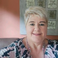 Ivette Smit