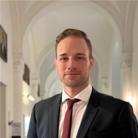 Dr. Steven Gronau