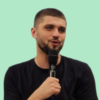 Duccio TravagliniDuccio Travaglini is an Influencer