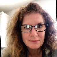 Lisa Hinze