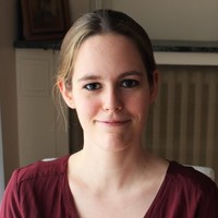 Fanny Larsonneur (PhD, MBA)