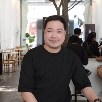 Chalermchai Pornprasittinai