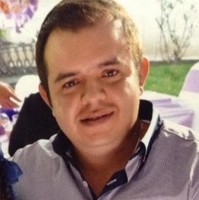 Salvador Flores