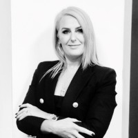 Karen Stabile