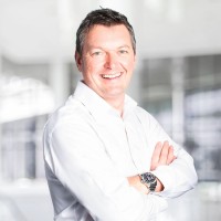 Simon Hart