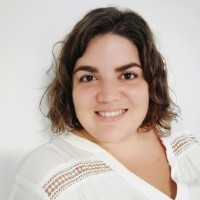 Lía Invernón Cauyola