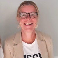 Jeanine Van Der Velde