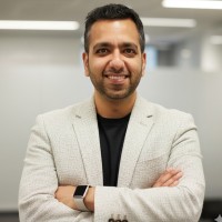 Sumit L.
