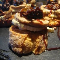 Cafe Plaza Conra Cris