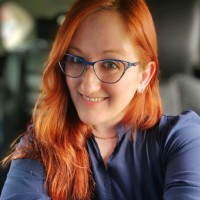 Jessica Hill, Rhit