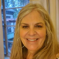 Laurie Bowen