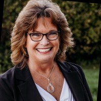 Amy Reichert
