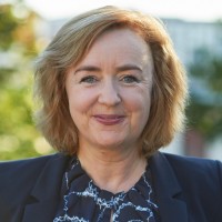 Prof. Dr. Claudia Bünte