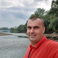 Dušan Dražić