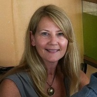 Lori J Leo