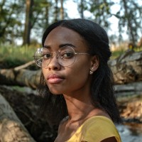 Auri Y.