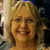 Bev Holmes