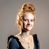 Vera De Jong
