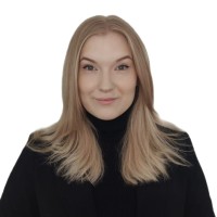 Jenni Kola