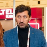 Александр Дмитриенко