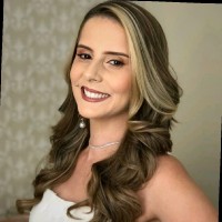 Anna Cláudia Veloso Figueiredo De Carvalho