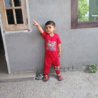 Yash Momi