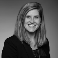 Lauren Schneider, Aia