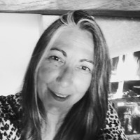 Corinne Tanga Sarraute