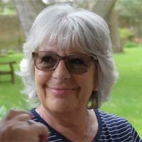 Sara Howell