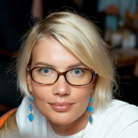 Елена Хохолькова