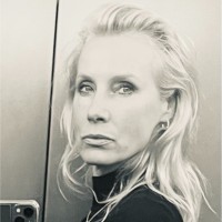 Isabelle Peeters