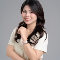 Nguyet Mai Tran