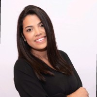 Sabrina Oliveira